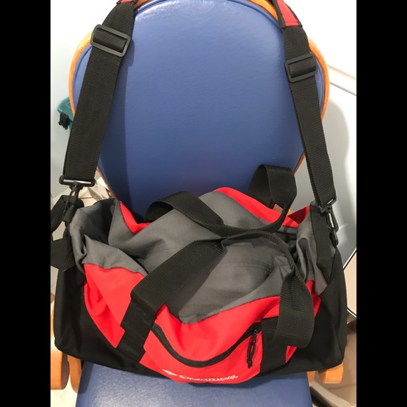 🎉HP🎉ColumbiaSportswearCompany 24in gear bag - Picture 2 of 15